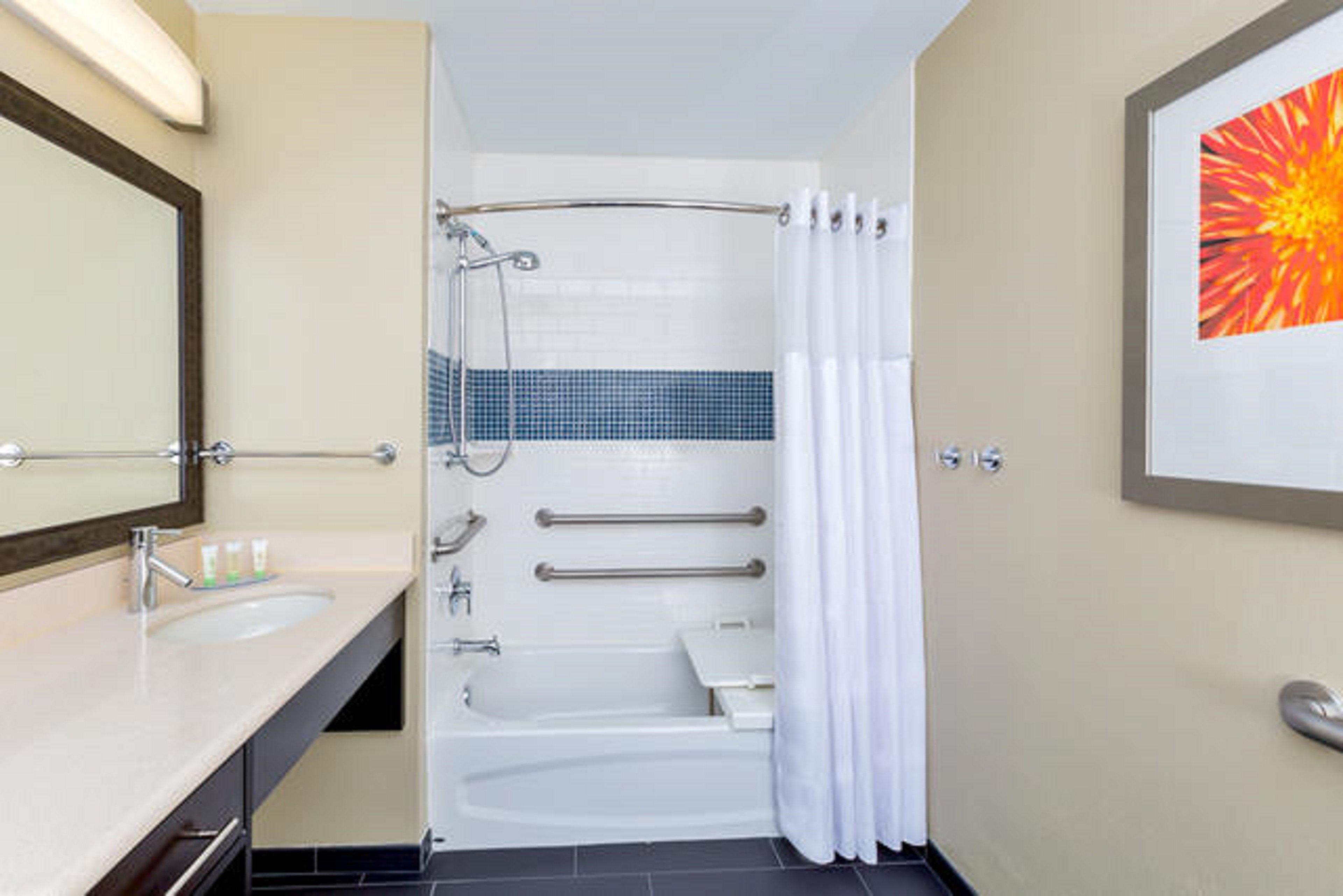 Hotel Staybridge By Ihg 3*