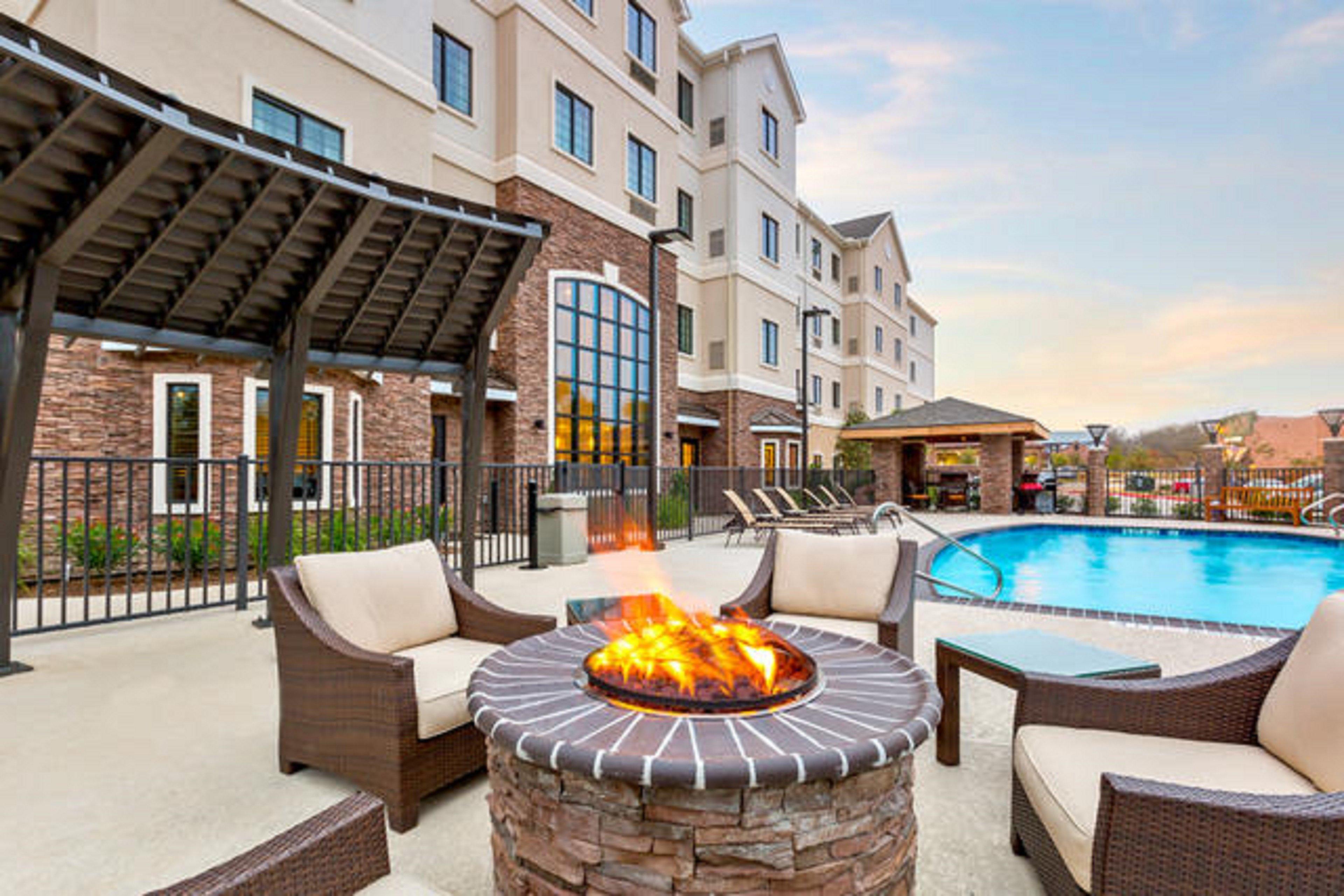 Hotel Staybridge By Ihg College Station